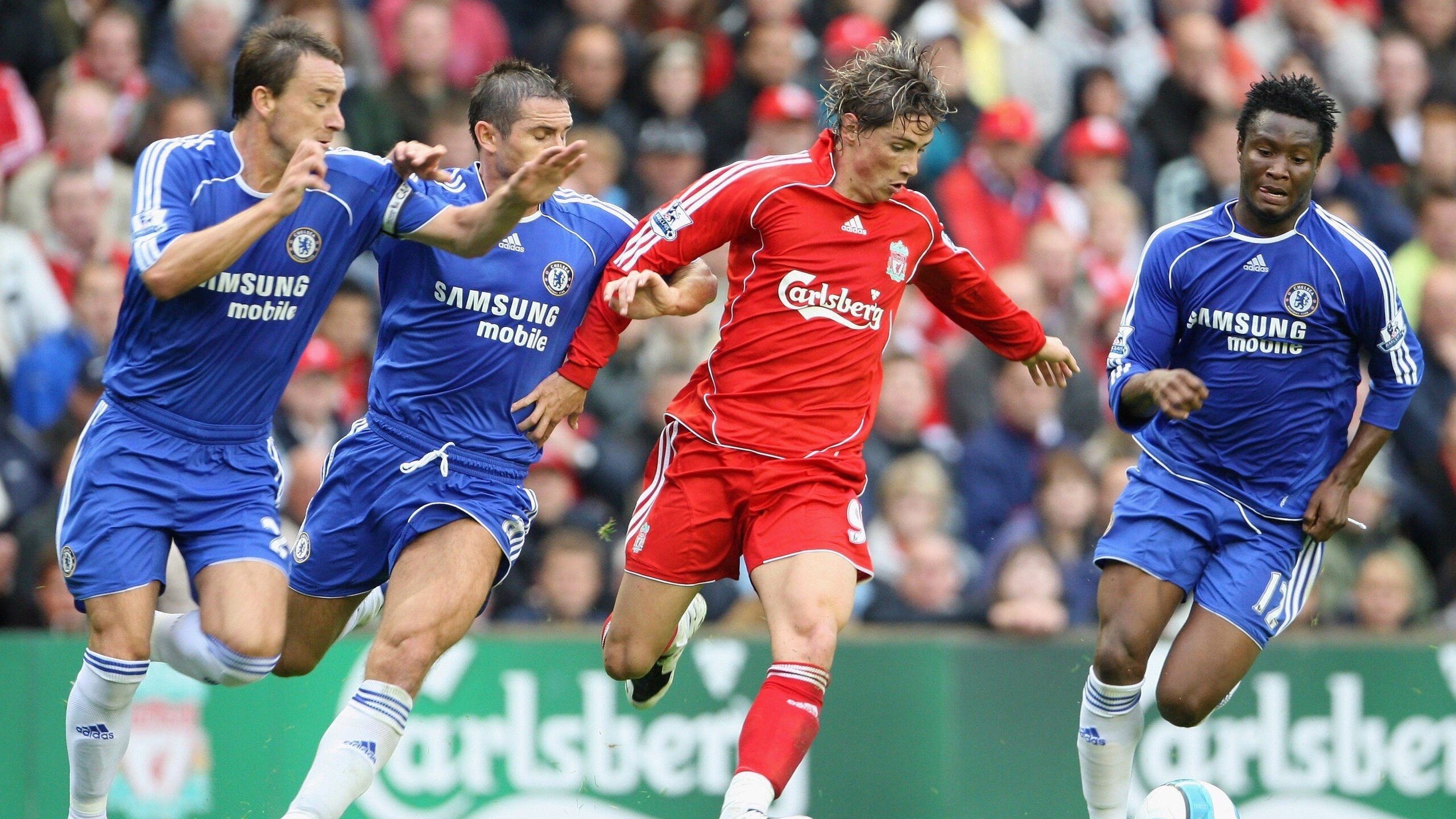 从哈弗茨爆发到巴西决胜局，足球世界的双子星时刻